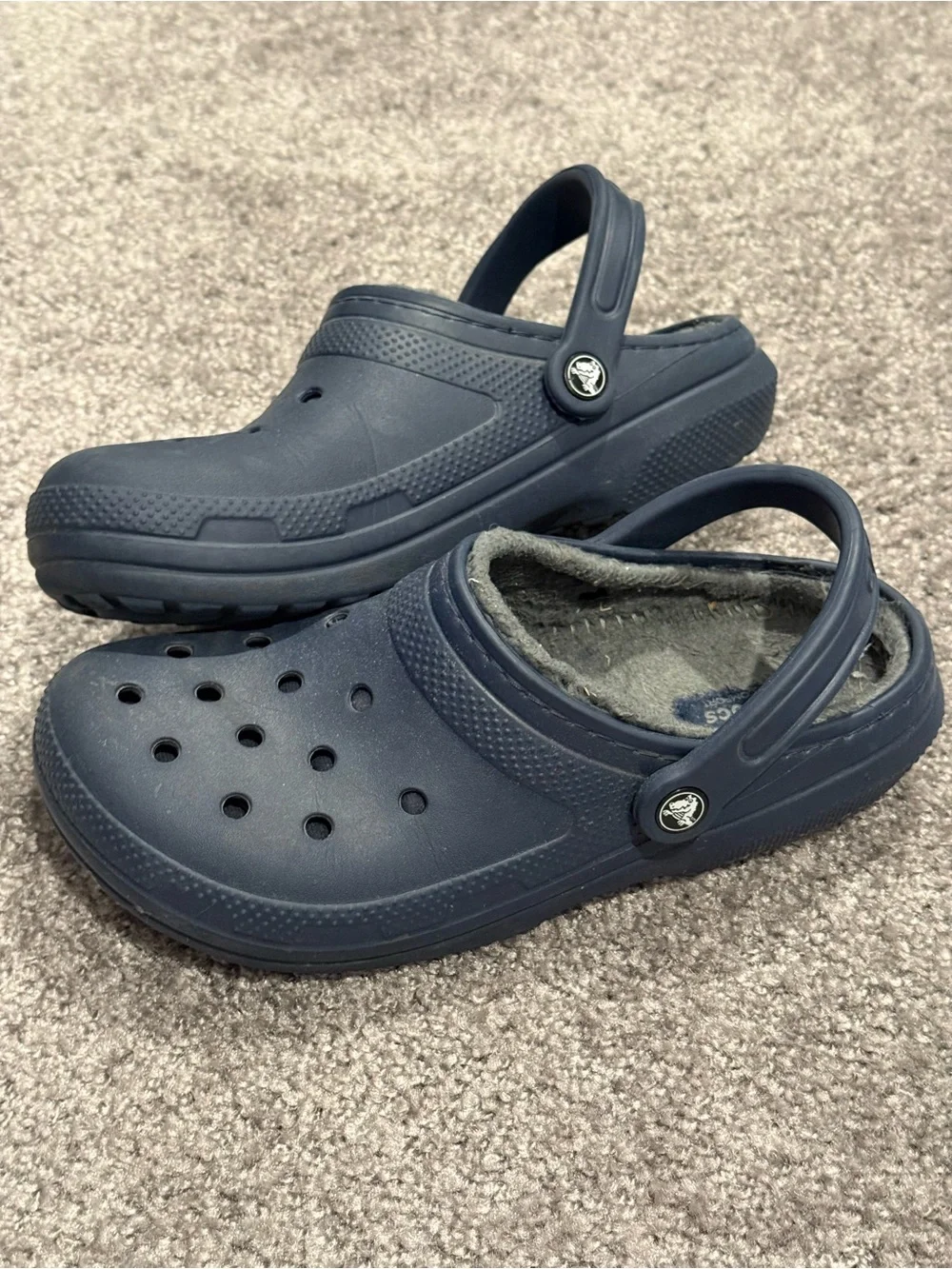 CROCS Navy Blue Fuzzy Lined Classic Clog
